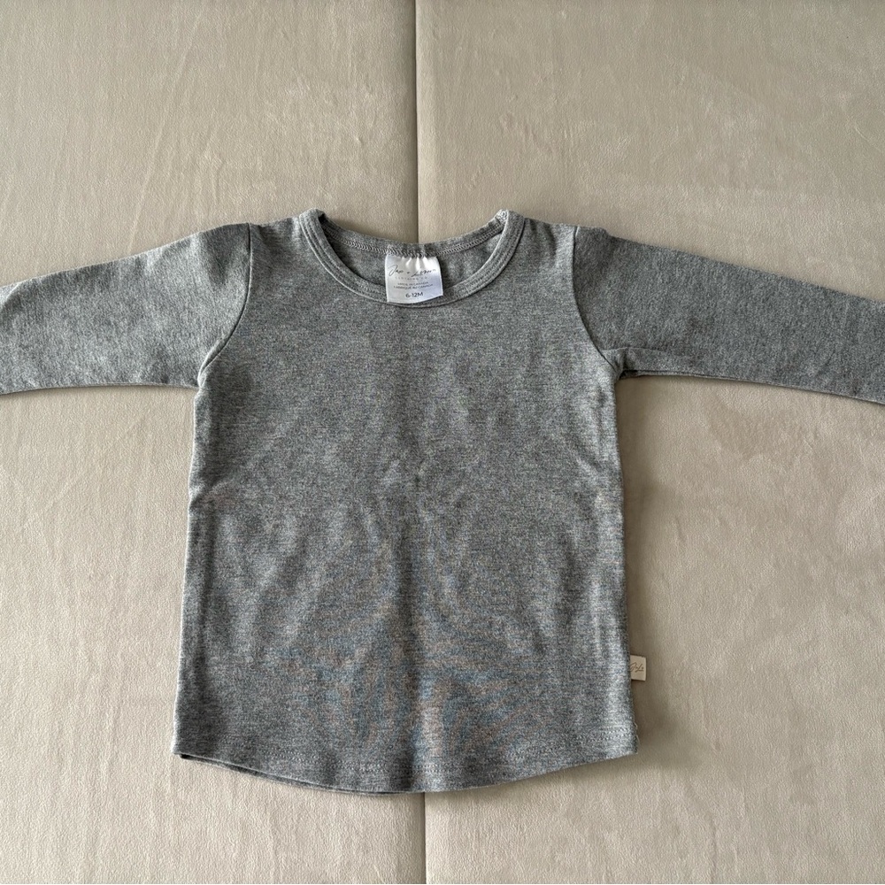 ⭐️2/$25⭐️ Jax & Lennon Long Sleeve Shirt